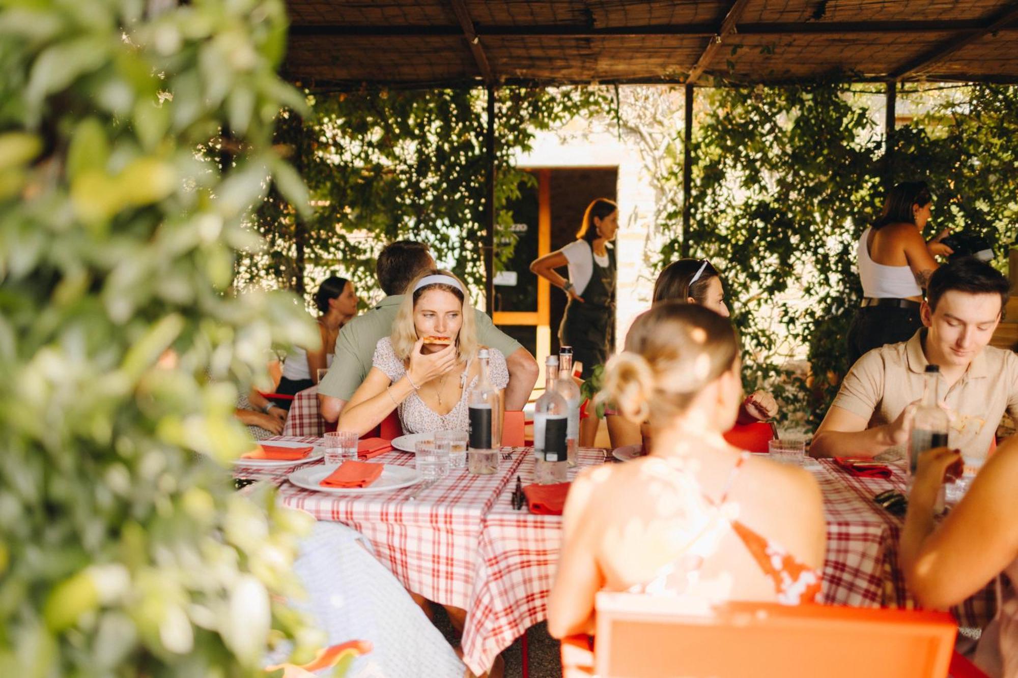Il Palazzo - Agriturismo, Winery Arezzo Bagian luar foto